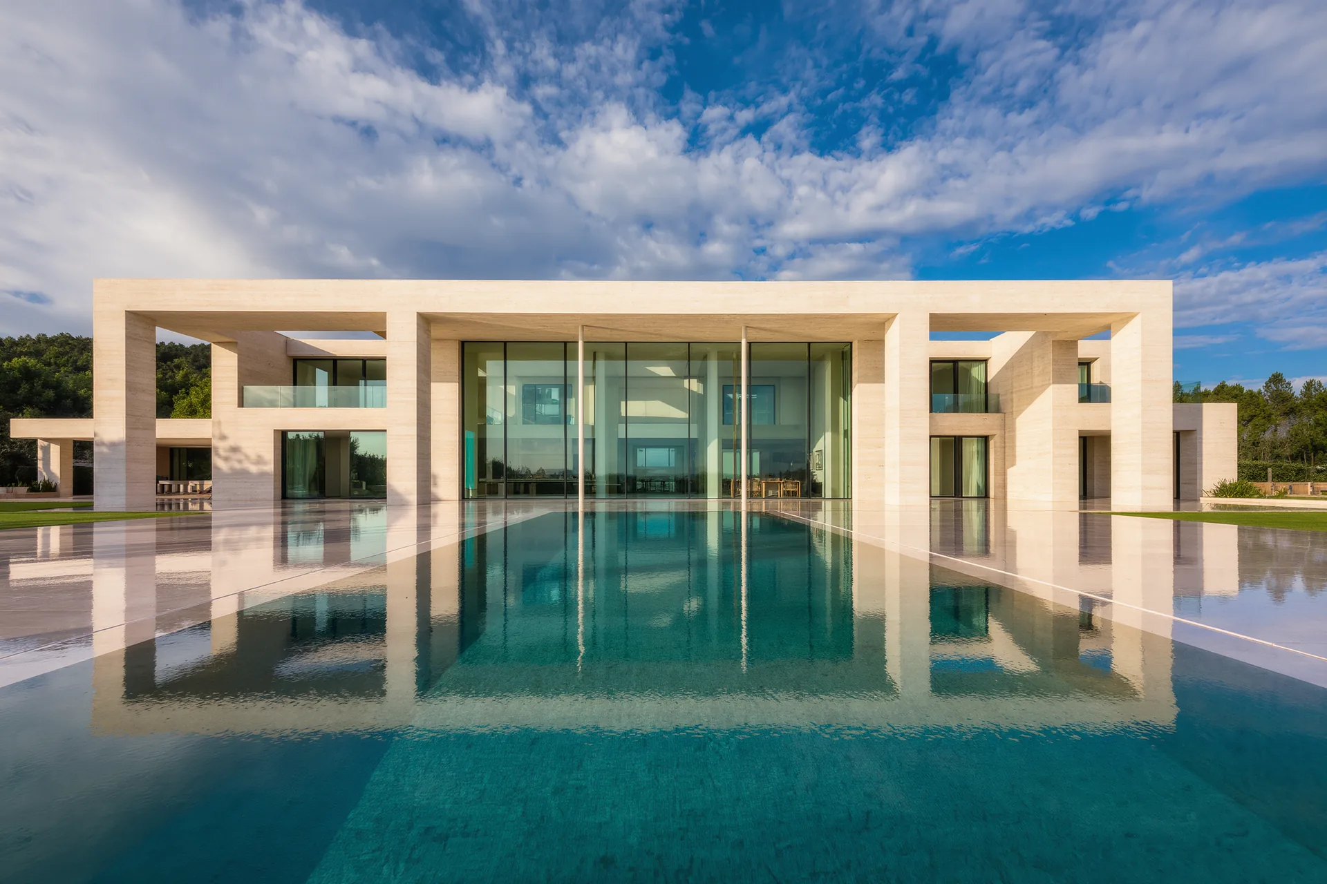 Wie sich High-End-Technologien in Luxusimmobilien integrieren lassen
